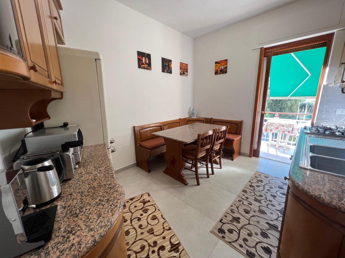 Treehouse Sorrento Apartment מראה חיצוני תמונה